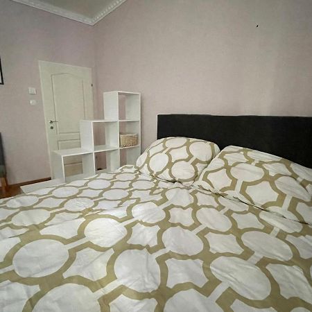 Gemutliche Wohnung Mit Super Lage Виена Екстериор снимка