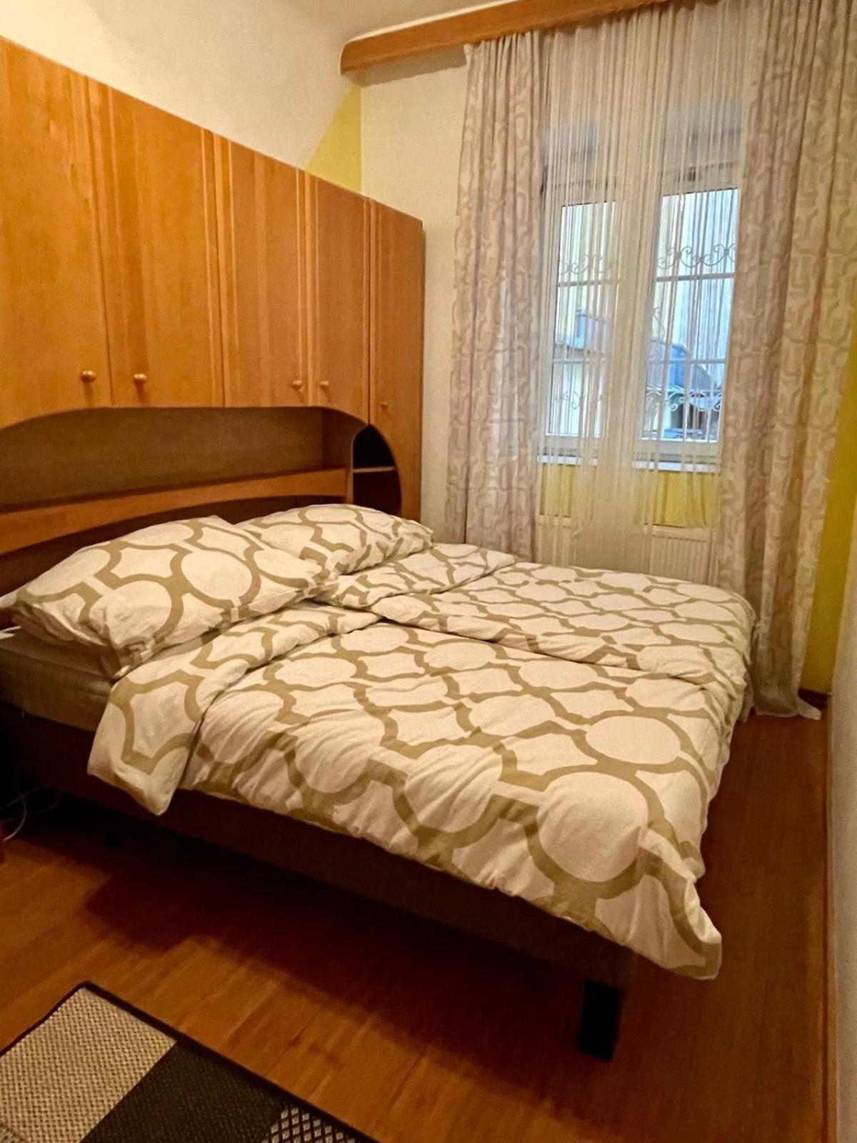 Gemutliche Wohnung Mit Super Lage Виена Екстериор снимка