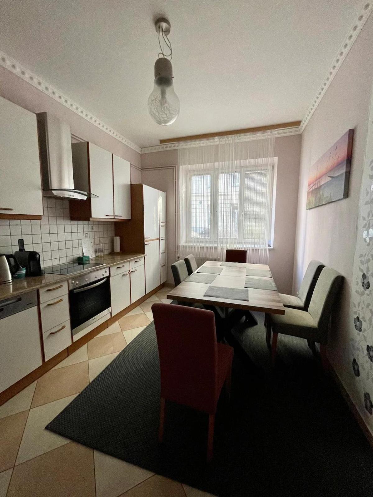 Gemutliche Wohnung Mit Super Lage Виена Екстериор снимка
