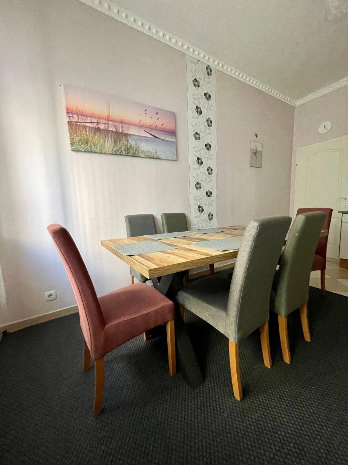 Gemutliche Wohnung Mit Super Lage Виена Екстериор снимка